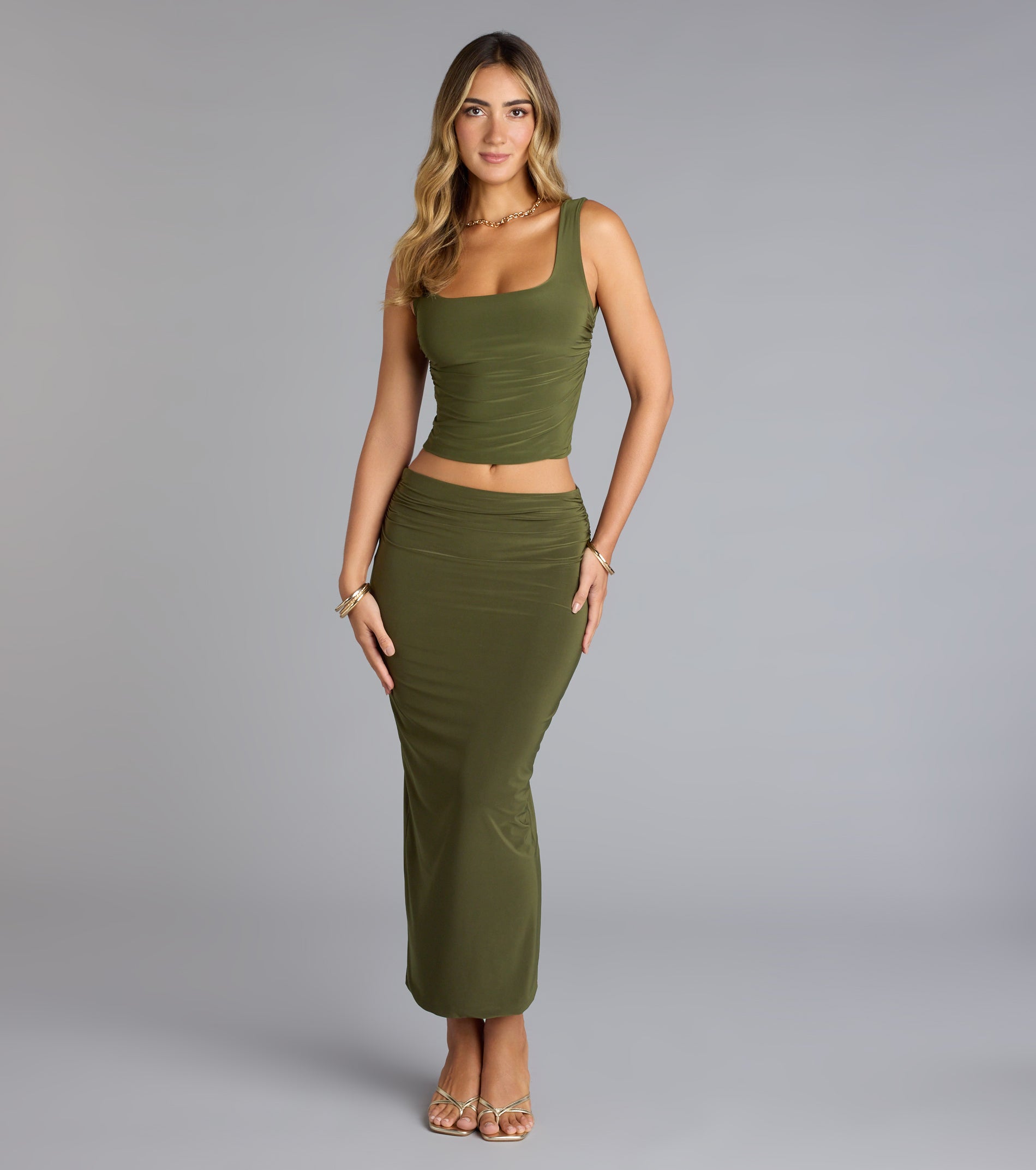 Bold Simplicity Crop Tank Top - Image 4