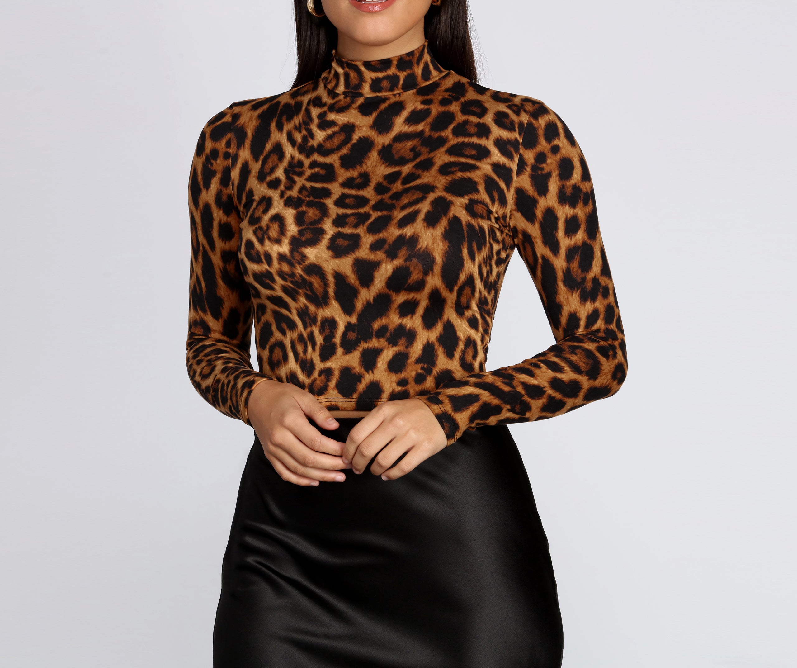 Leopard Mock Neck Crop Top - Image 4