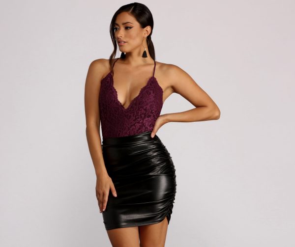 Scalloped Lace Stunna Bodysuit - Image 3