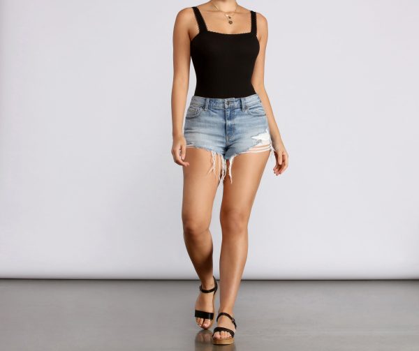 Ribbed Scallop Trim Bodysuit - Image 4