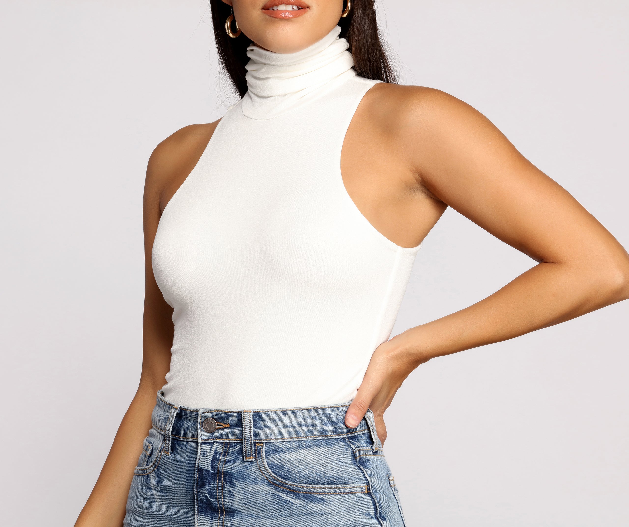 Captivate Me Basic Crepe Sleeveless Bodysuit - Image 3