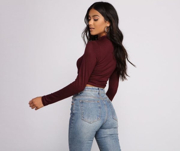 Stylish Stunner Crepe Knit Crop Top - Image 6