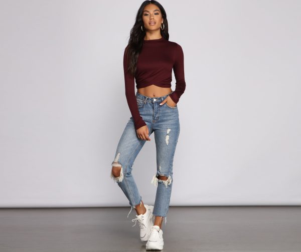 Stylish Stunner Crepe Knit Crop Top - Image 8