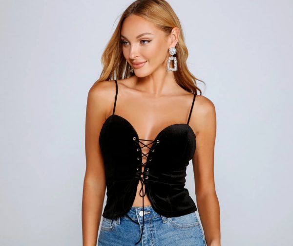 Timeless Luxe Velvet Bustier - Image 3