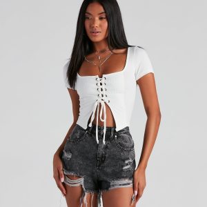 Drawn In Ribbed Crop Top