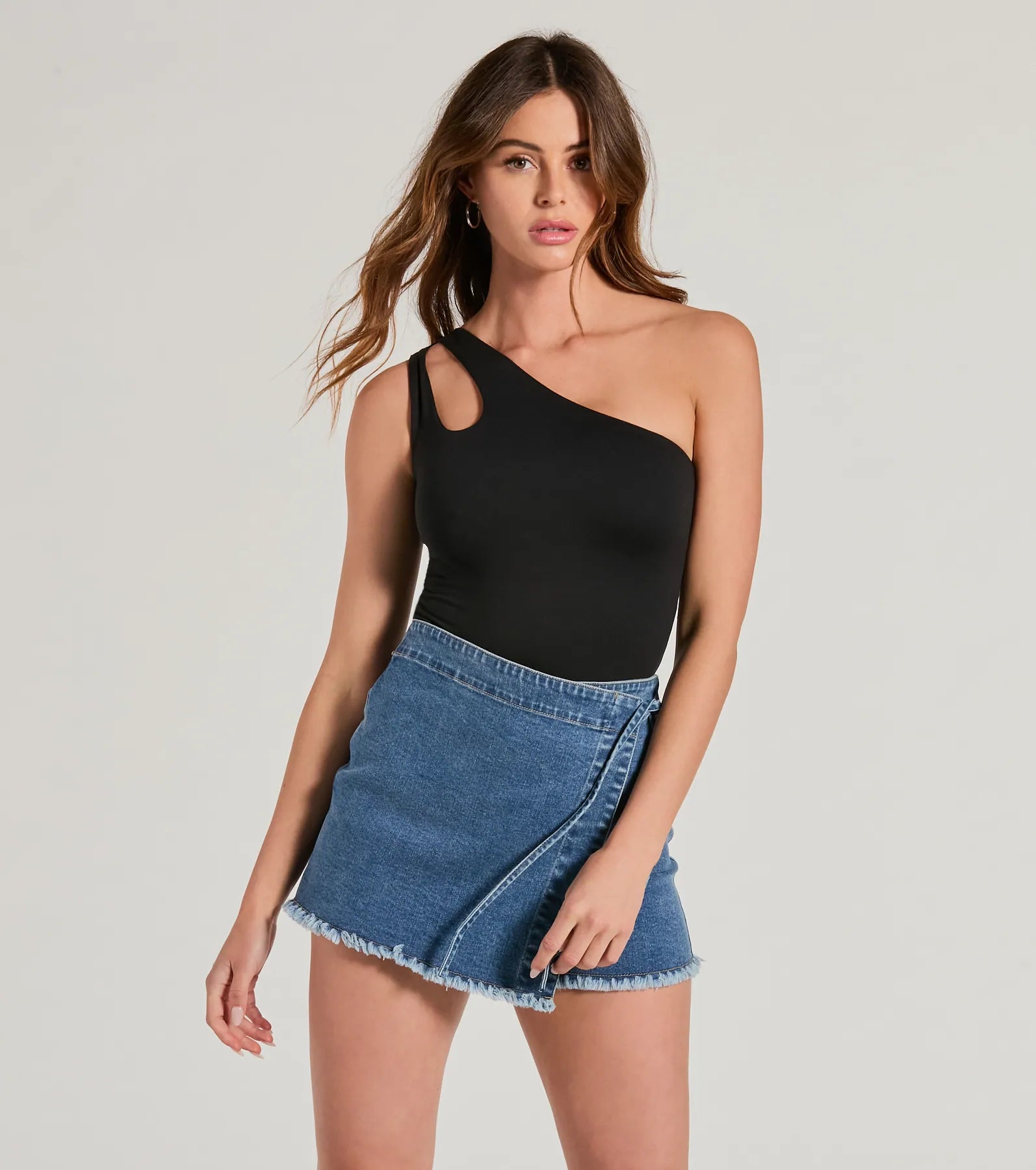 One Sided Sleeveless Cutout Bodysuit - Image 6