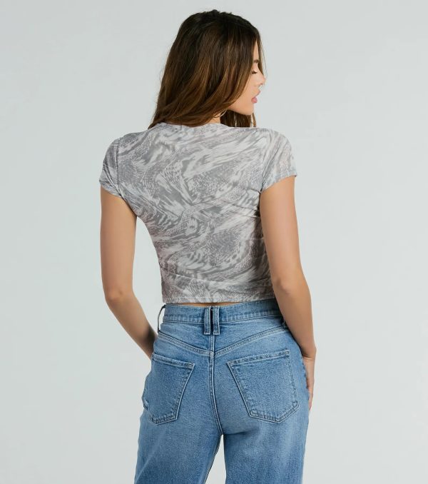 Refresh Moment Abstract Print Mesh Crop Top - Image 2