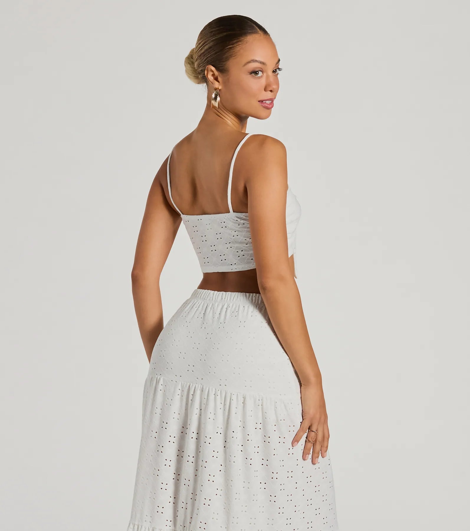 Vibe Of Summer Tie Front Eyelet Crop Top - Image 2