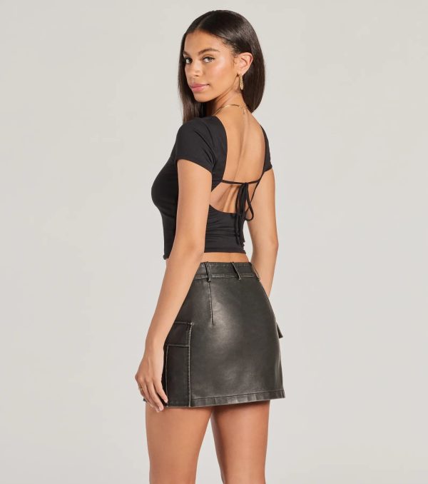 The View And You Short Sleeve Tie Back Crop Top - Image 2