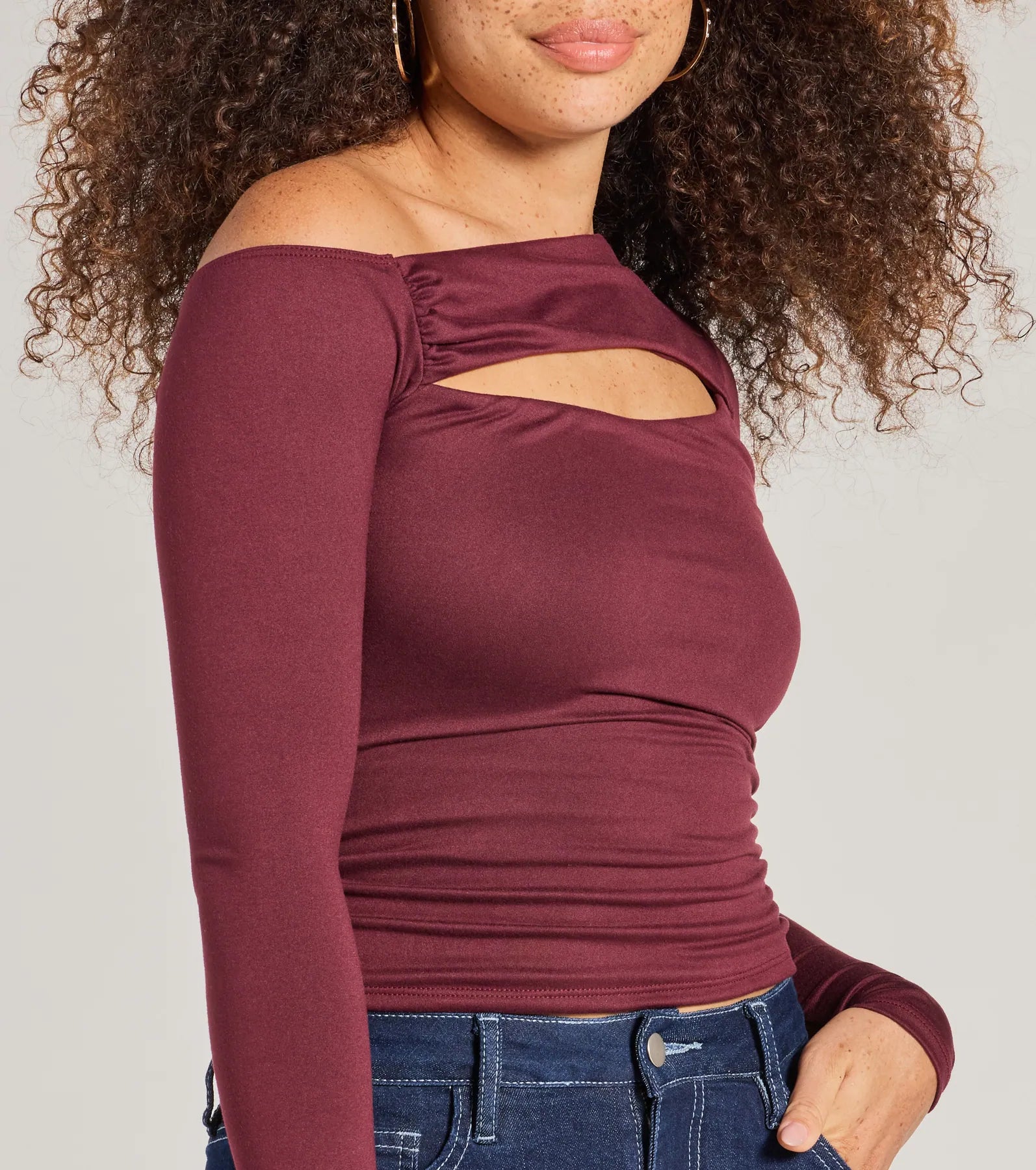 Feeling Chic Cutout One-Shoulder Top - Image 7