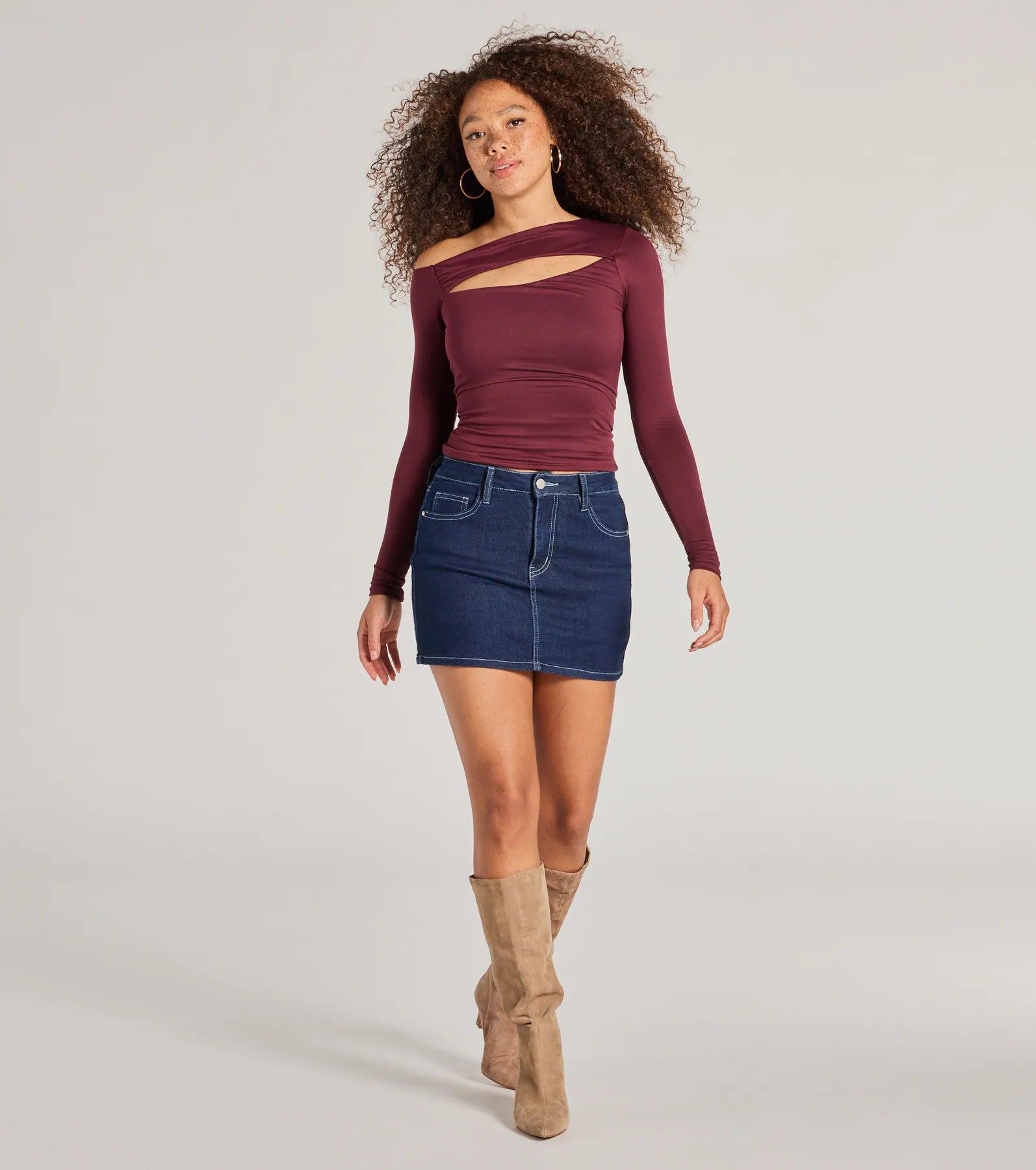 Feeling Chic Cutout One-Shoulder Top - Image 8