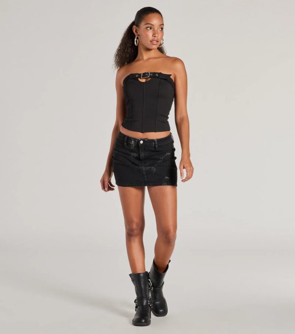 Trendy Edge Buckle Strap Tube Top - Image 3
