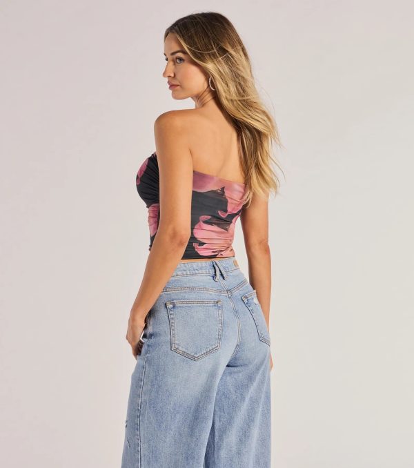 Pretty Aura Floral Print Strapless Crop Top - Image 2