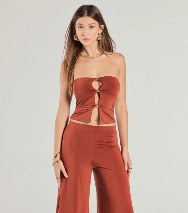Wanderlust Mode Cutout Tube Top - Image 5