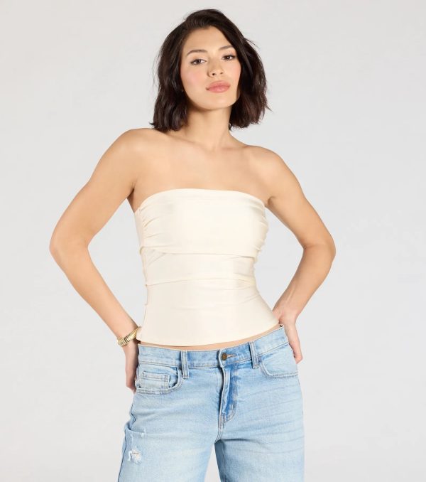 Carefree And Cute Crop Tube Top - Image 17