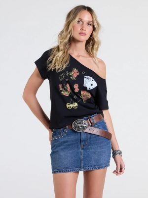 Good Luck Charm Crop Graphic Tee