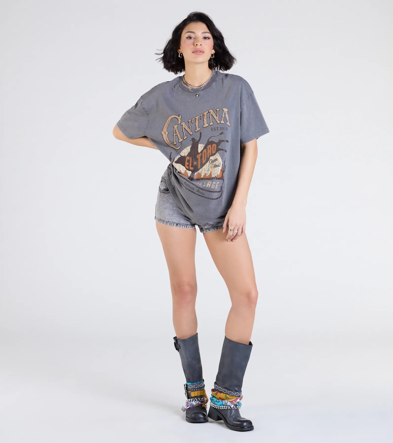 Wild And Free Oversized Graphic Tee - Image 3
