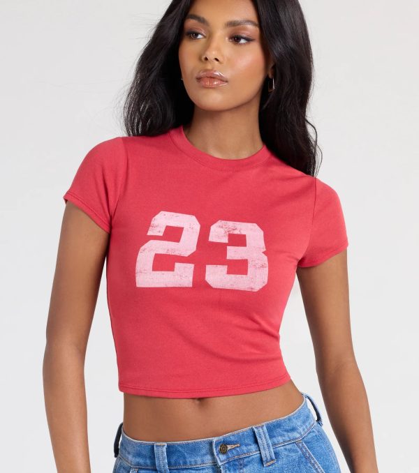 Feeling 23 Crop Graphic Tee - Image 8