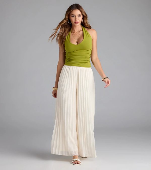 Feel The Vibes Halter V-Neck Crop Top - Image 3