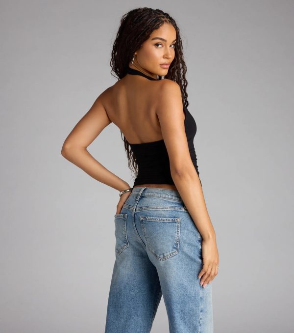 Feel The Vibes Halter V-Neck Crop Top - Image 10