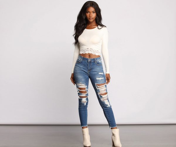 Ribbed Tie Back Lace Hem Crop Top - Image 12