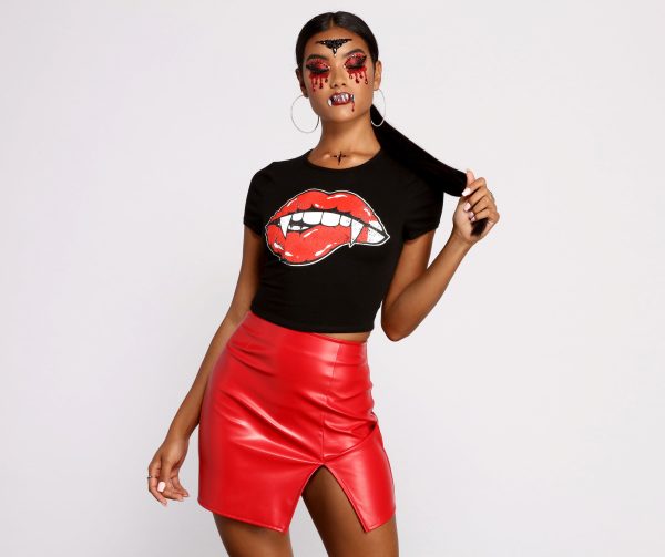 Bite Me Graphic Cropped Tee - Image 3