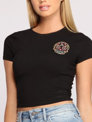 Decorative Skull Graphic Tee