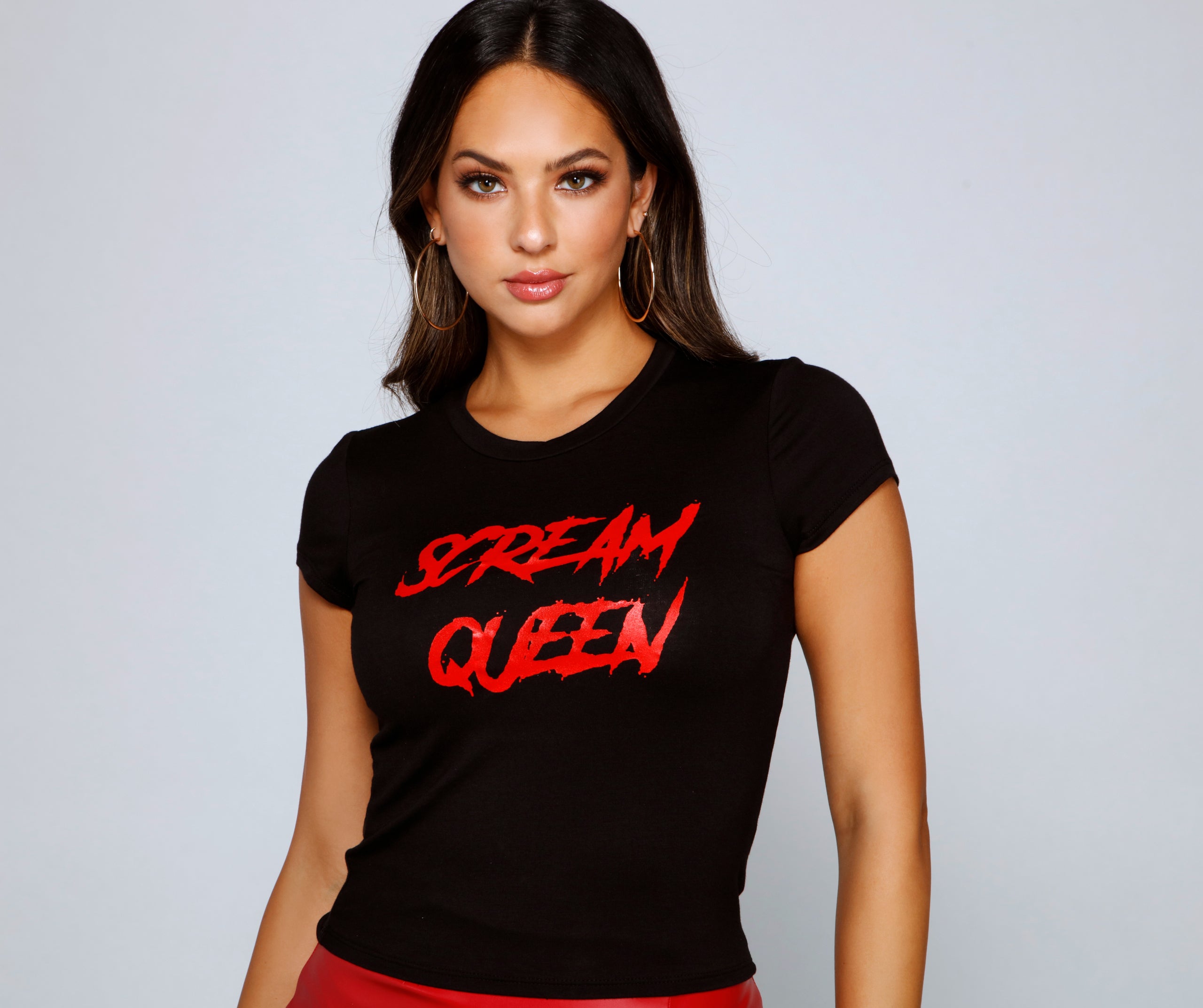 Scream Queen Halloween Graphic Tee - Image 3