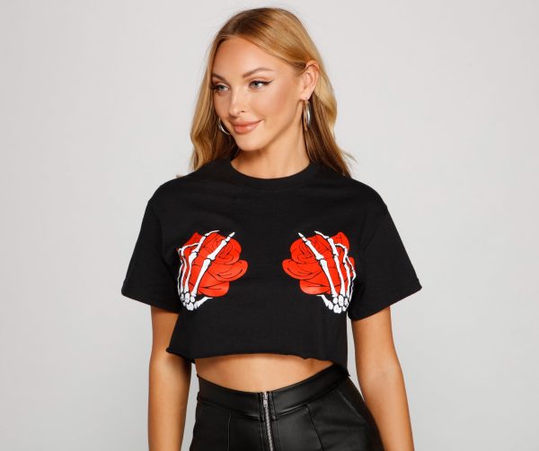 Bones N' Roses Halloween Graphic Tee - Image 3