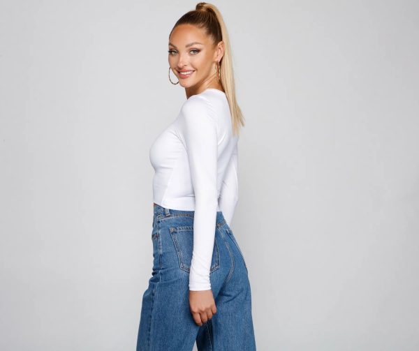 Essential Long Sleeve Crew Top - Image 18