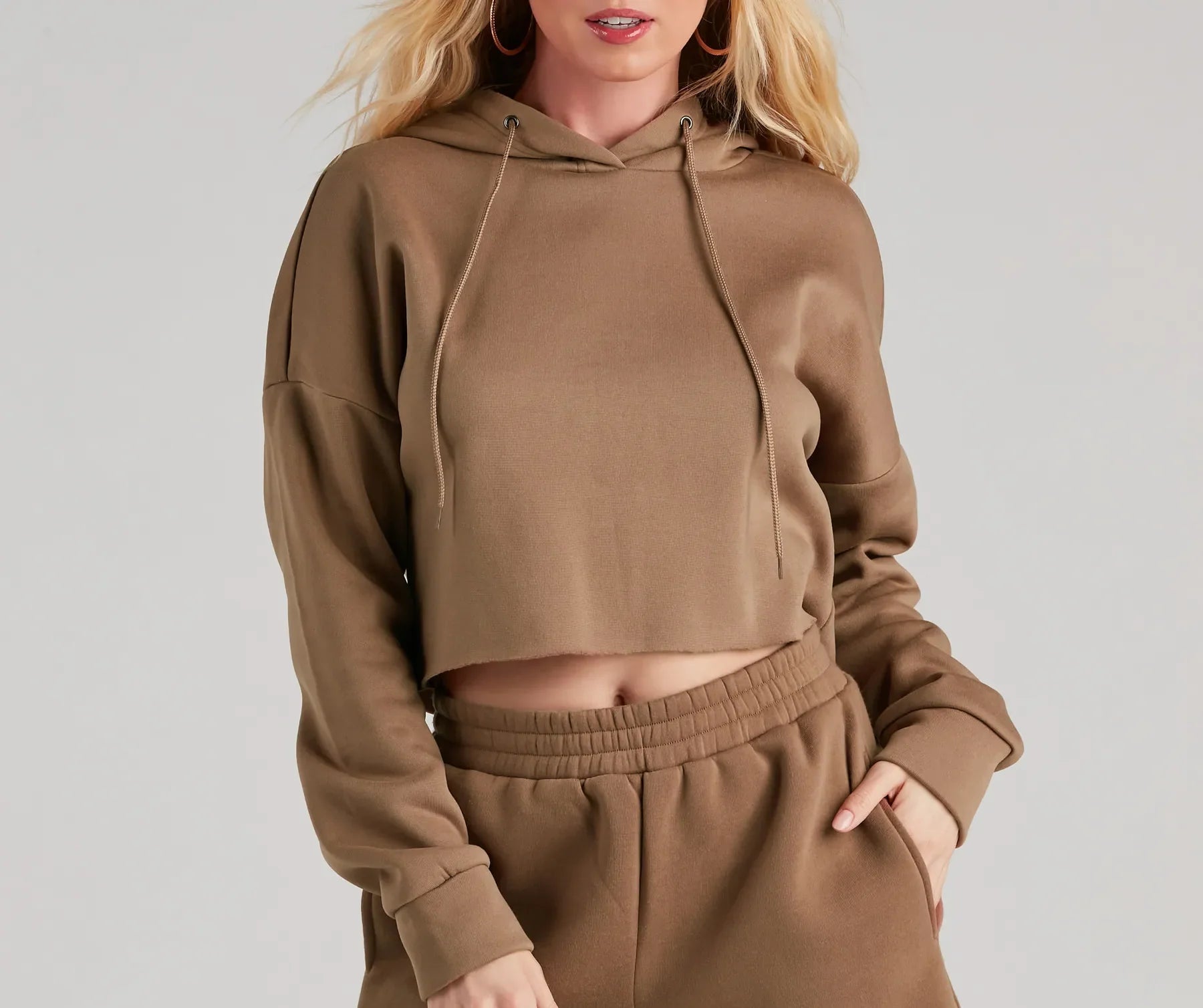Basic Cropped Fleece Hoodie - Image 16