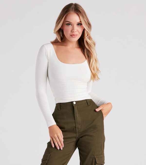 Clean Lines Scoop Neck Seamless Top - Image 9