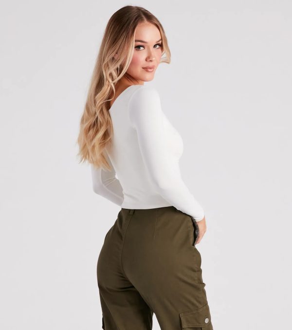 Clean Lines Scoop Neck Seamless Top - Image 10