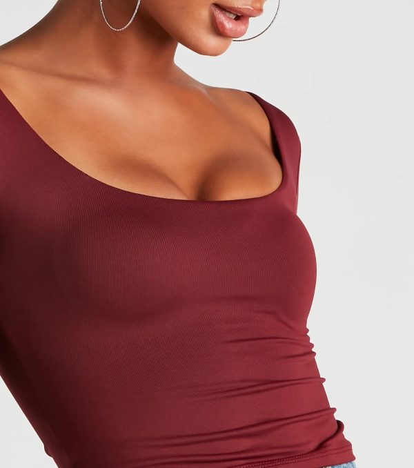 Clean Lines Scoop Neck Seamless Top - Image 16