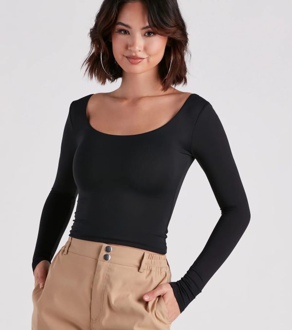 Clean Lines Scoop Neck Seamless Top - Image 4