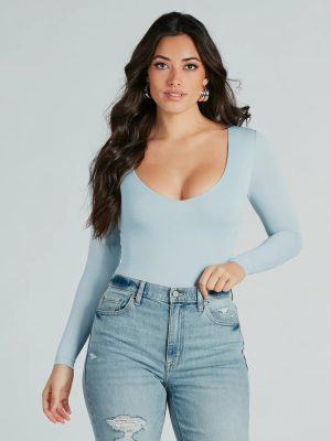Smooth Silhouette V-Neck Long Sleeve Bodysuit
