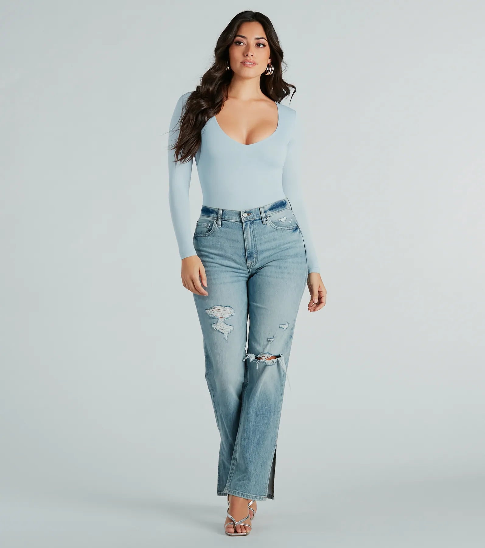 Smooth Silhouette V-Neck Long Sleeve Bodysuit - Image 3