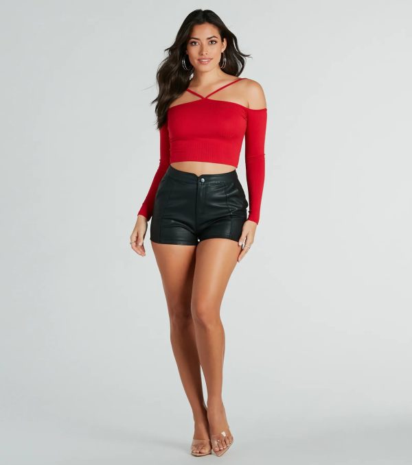 Trendy Perfection Halter Off-The-Shoulder Top - Image 8
