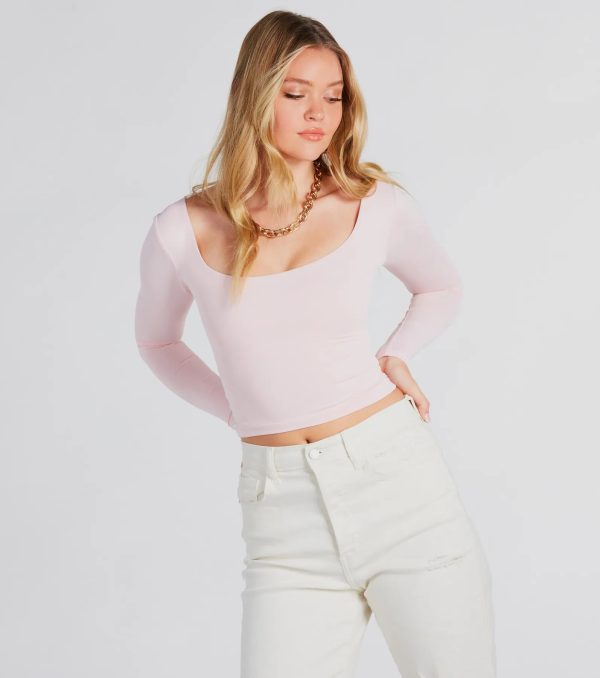 Clean Lines Scoop Neck Seamless Top - Image 17