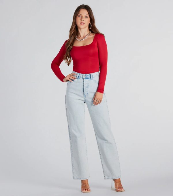 Clean Lines Scoop Neck Seamless Top - Image 7