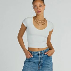 So Good Basic Scoop Neck Crop Tee