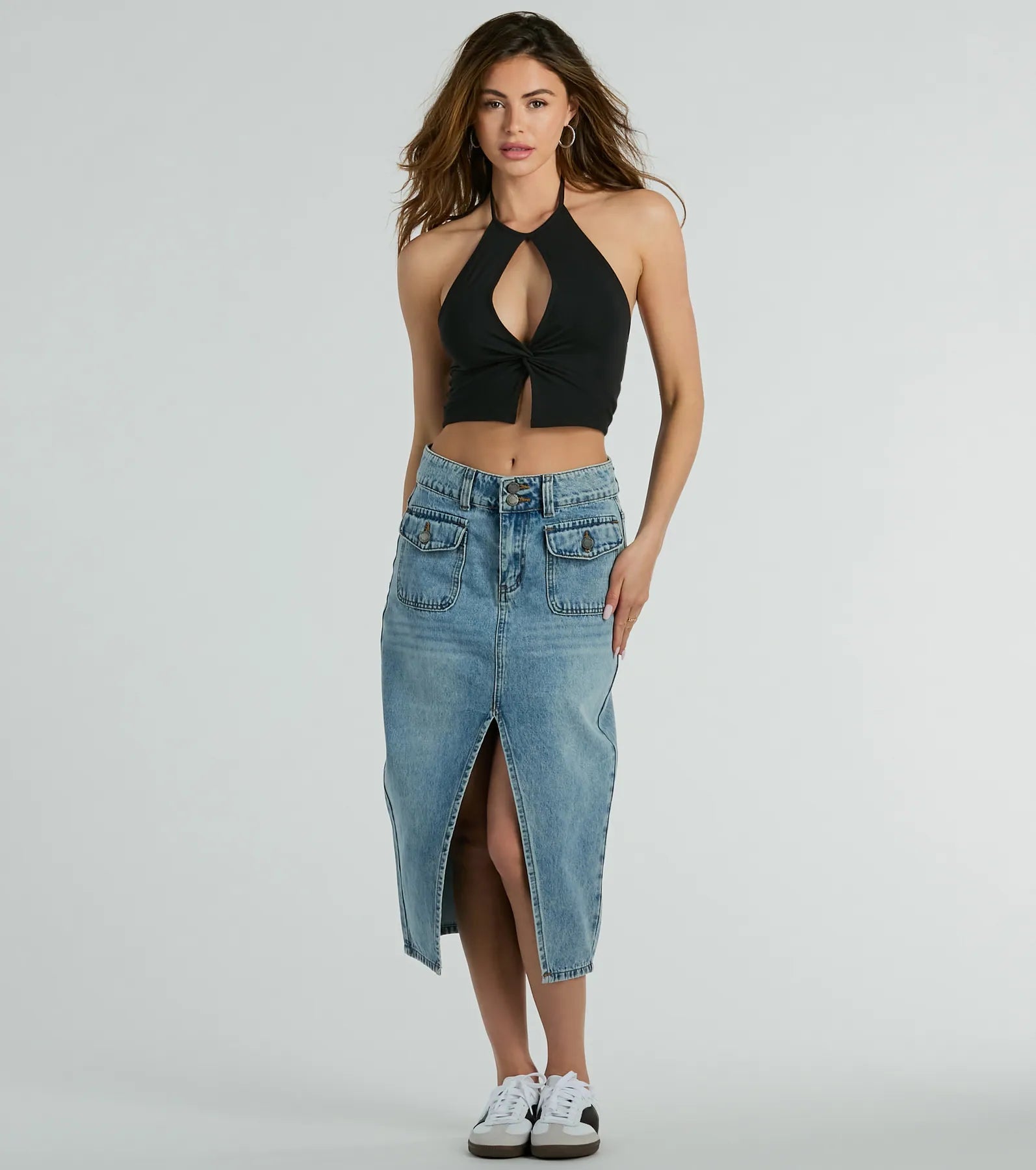 Trendy With A Twist Halter Keyhole Crop Top - Image 3