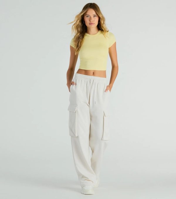 Effortless Style Short Sleeve Ribbed Knit Crop Top - Image 11