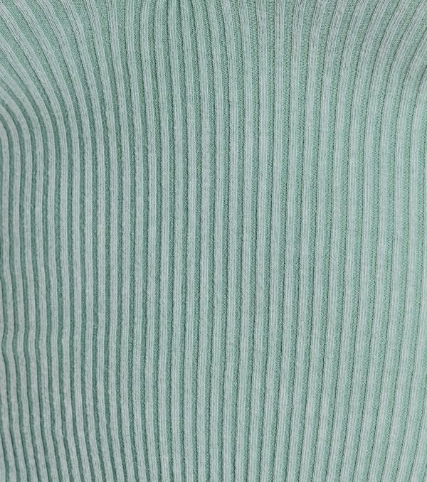 Undeniable Halter V-Neck Crop Top - Image 8