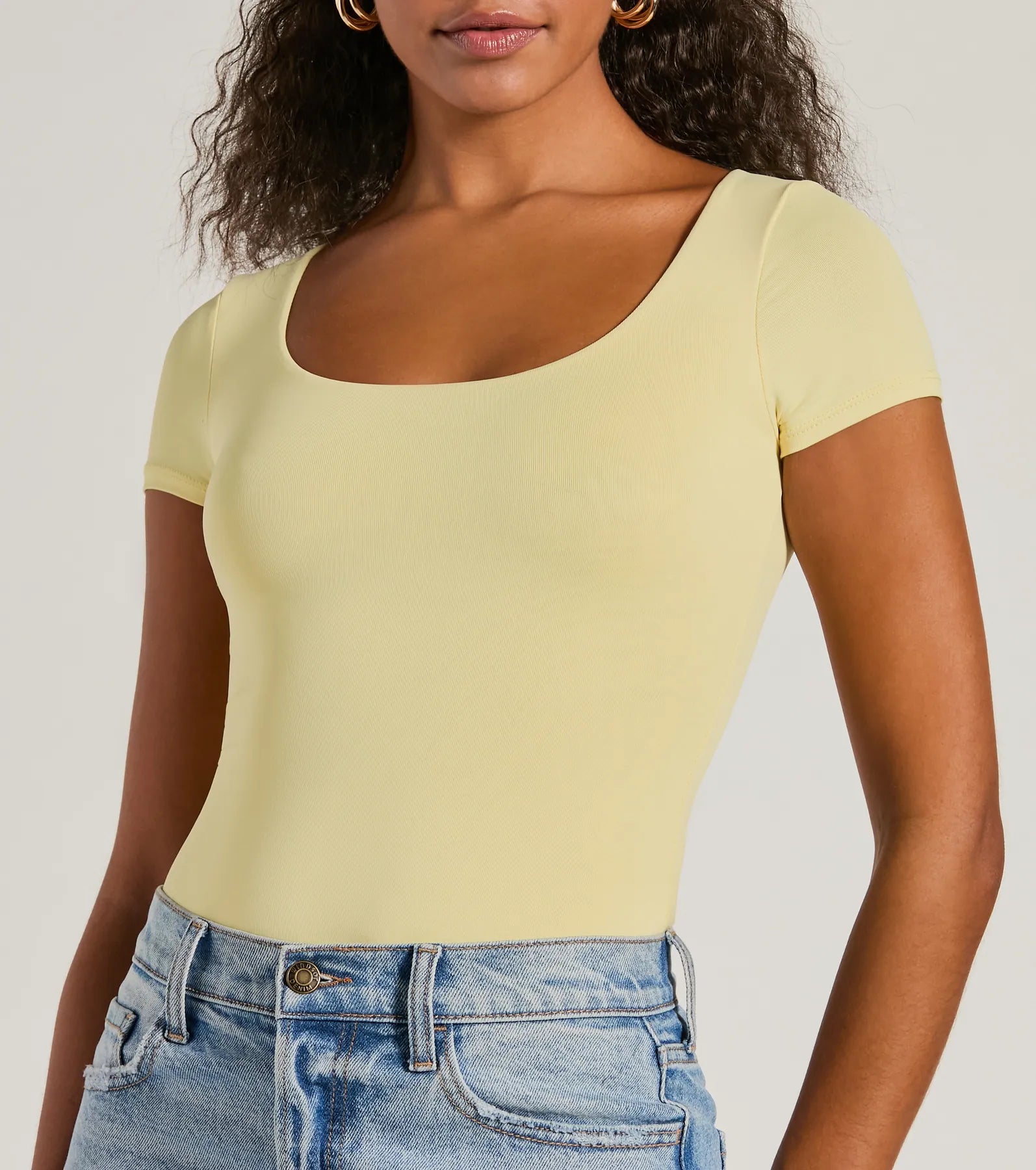 Smooth Silhouette Scoop Neck Short Sleeve Bodysuit - Image 24