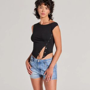 Minimal Aesthetic Off-Shoulder Button Crop Top