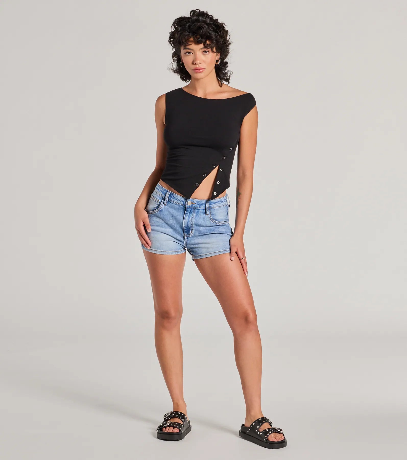 Minimal Aesthetic Off-Shoulder Button Crop Top - Image 2