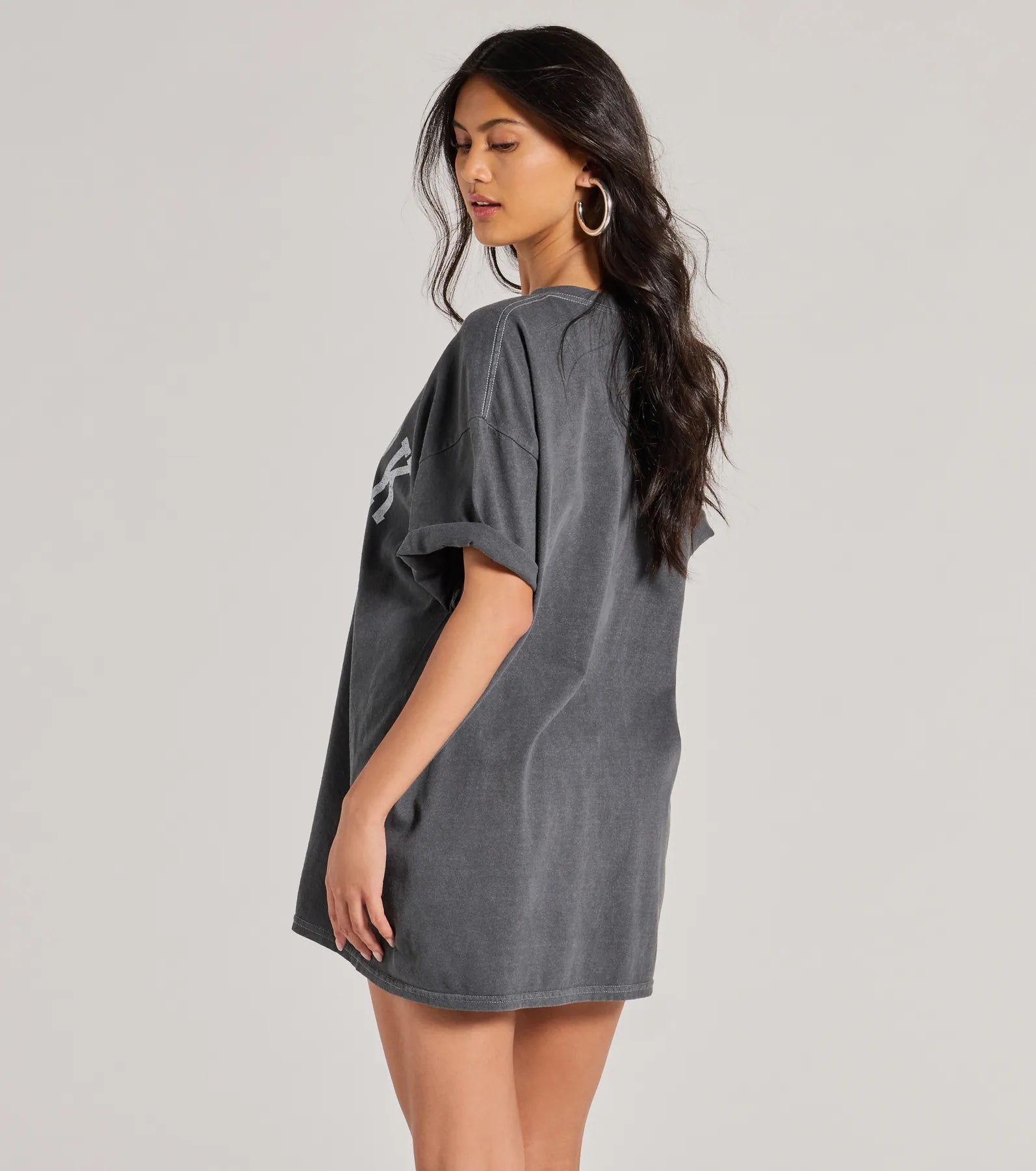 New York Oversized Graphic Tee - Image 2