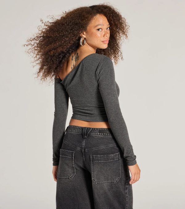 Effortlessly Chic One-Shoulder Ribbed Crop Top - Image 6