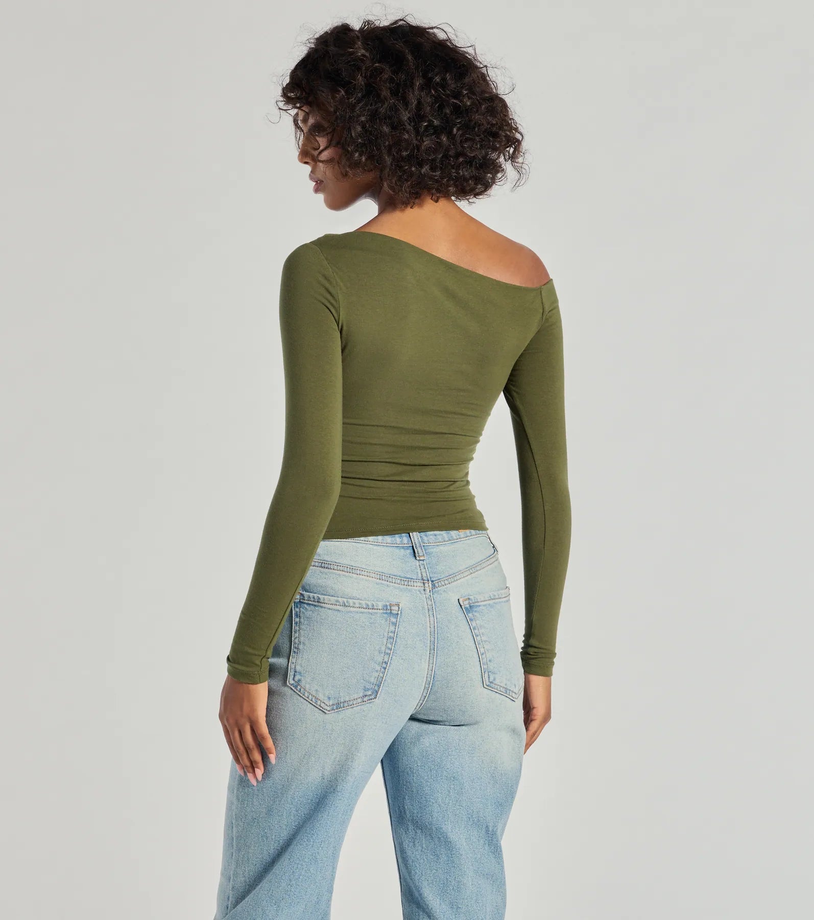 Chic Detail Off-Shoulder Long Sleeve Top - Image 6